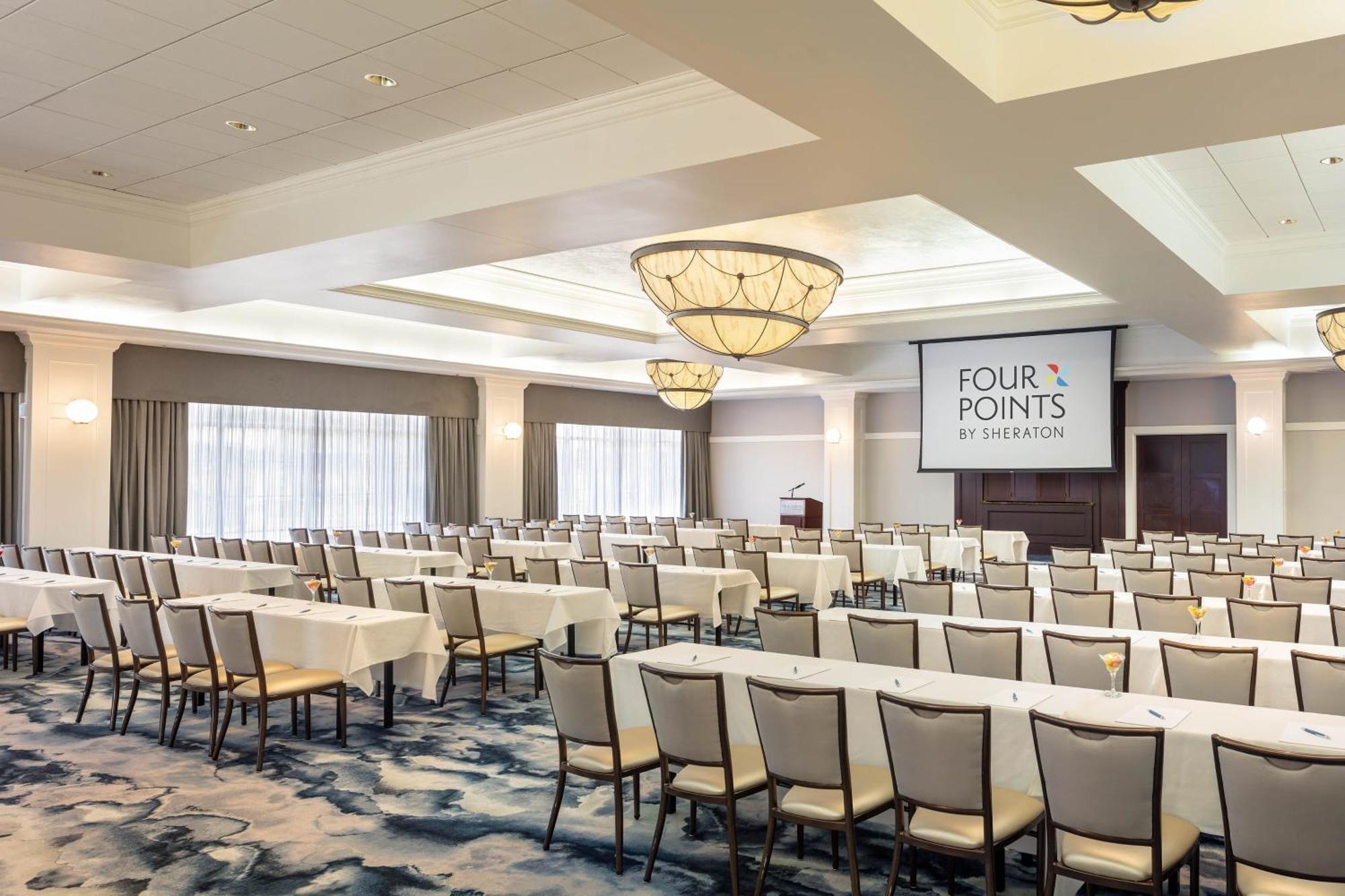Four Points By Sheraton Norwood Conference Center Eksteriør billede