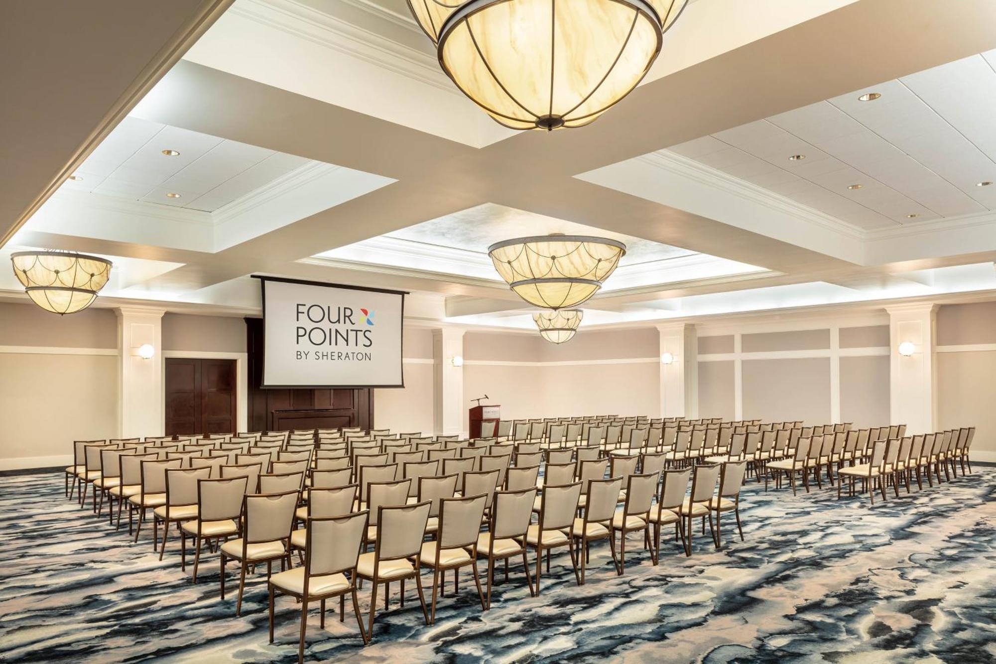 Four Points By Sheraton Norwood Conference Center Eksteriør billede
