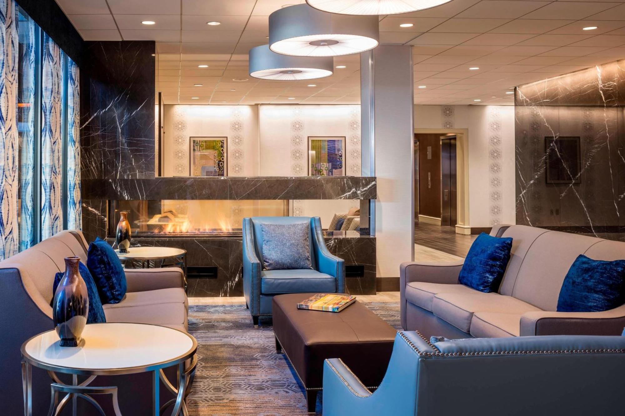 Four Points By Sheraton Norwood Conference Center Eksteriør billede